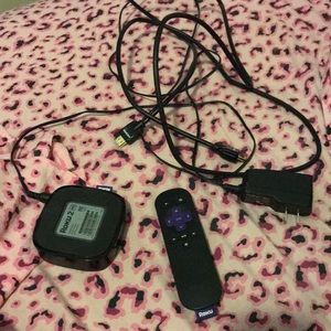 Roku 2 with all cables and remote